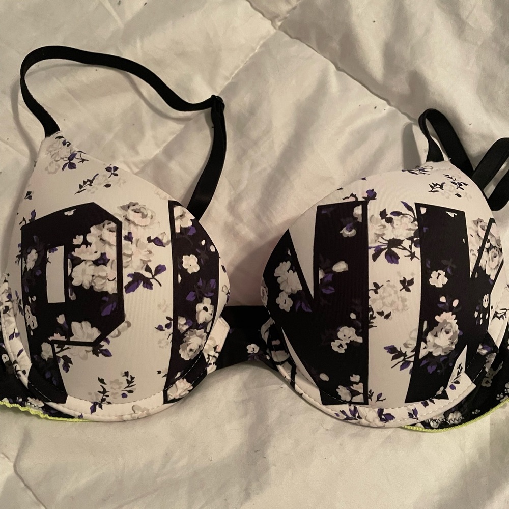 Victoria secret Pink bra push up 32B